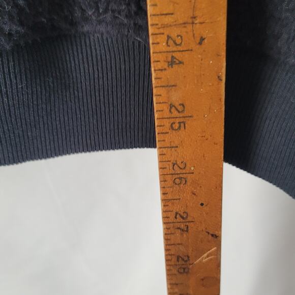 Kuromi- Women's sherpa oversized Black sweatshirt- size Large - Picture 7 of 8